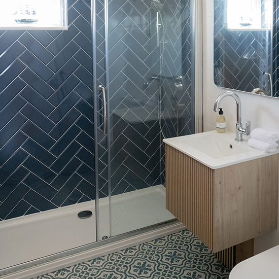 The Peregrine – Bathroom